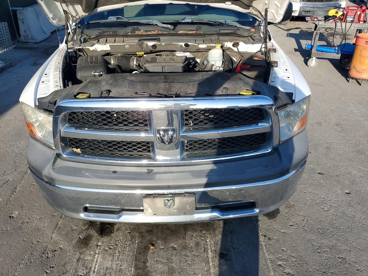 2011 DODGE RAM 1500 photo 11