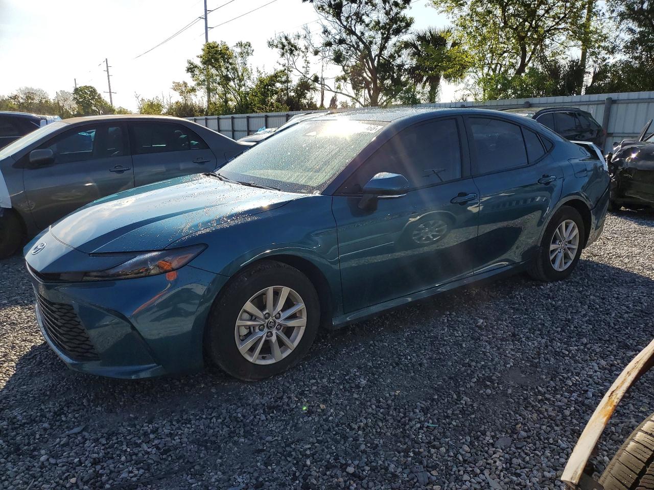 2025 TOYOTA CAMRY