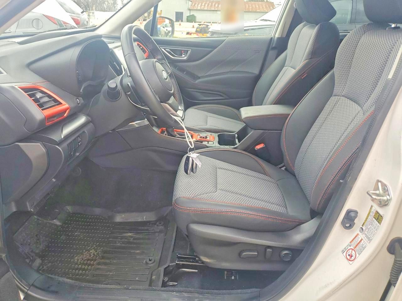 2019 SUBARU FORESTER photo 7