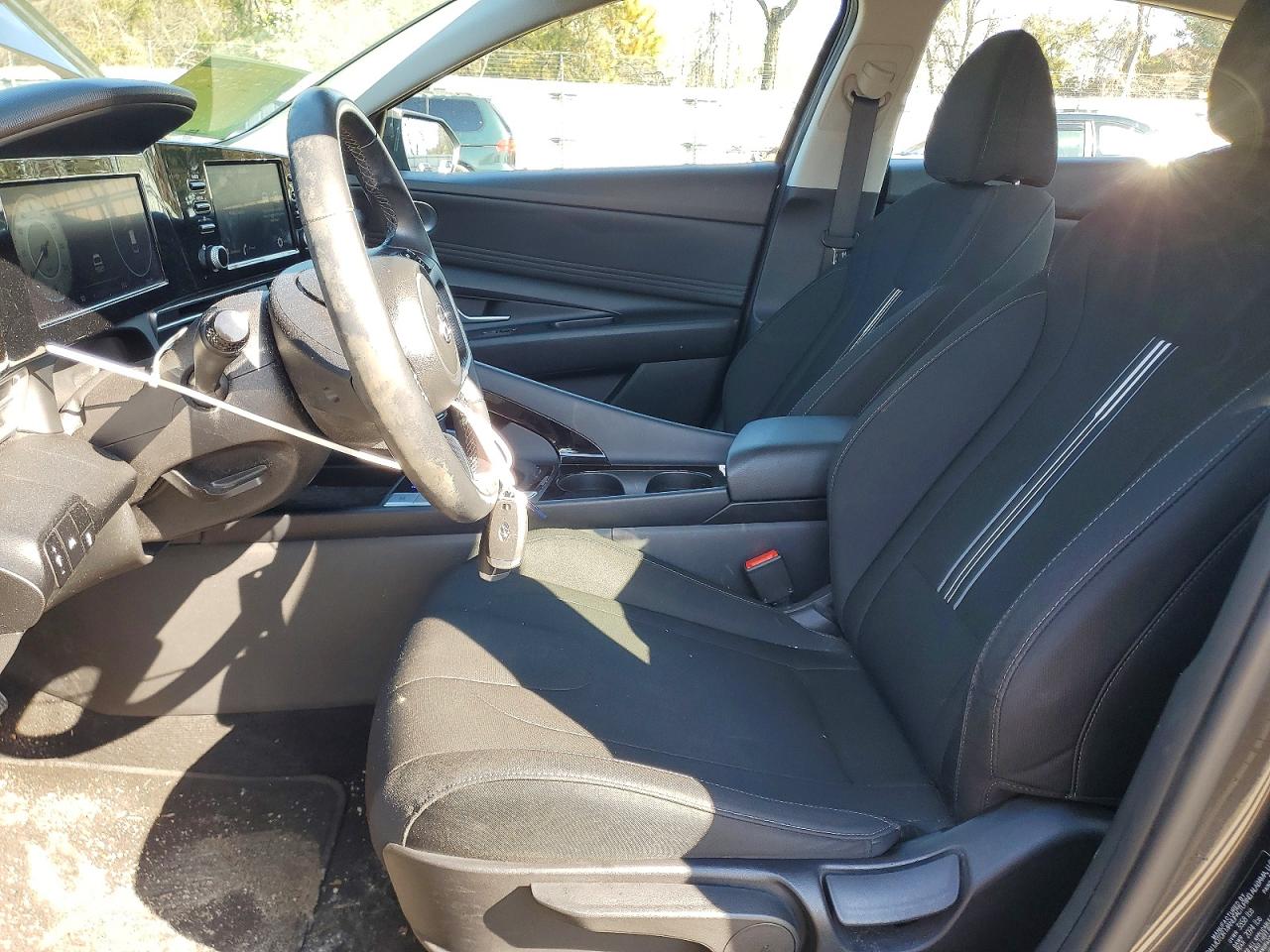 2021 HYUNDAI ELANTRA SEL photo 13