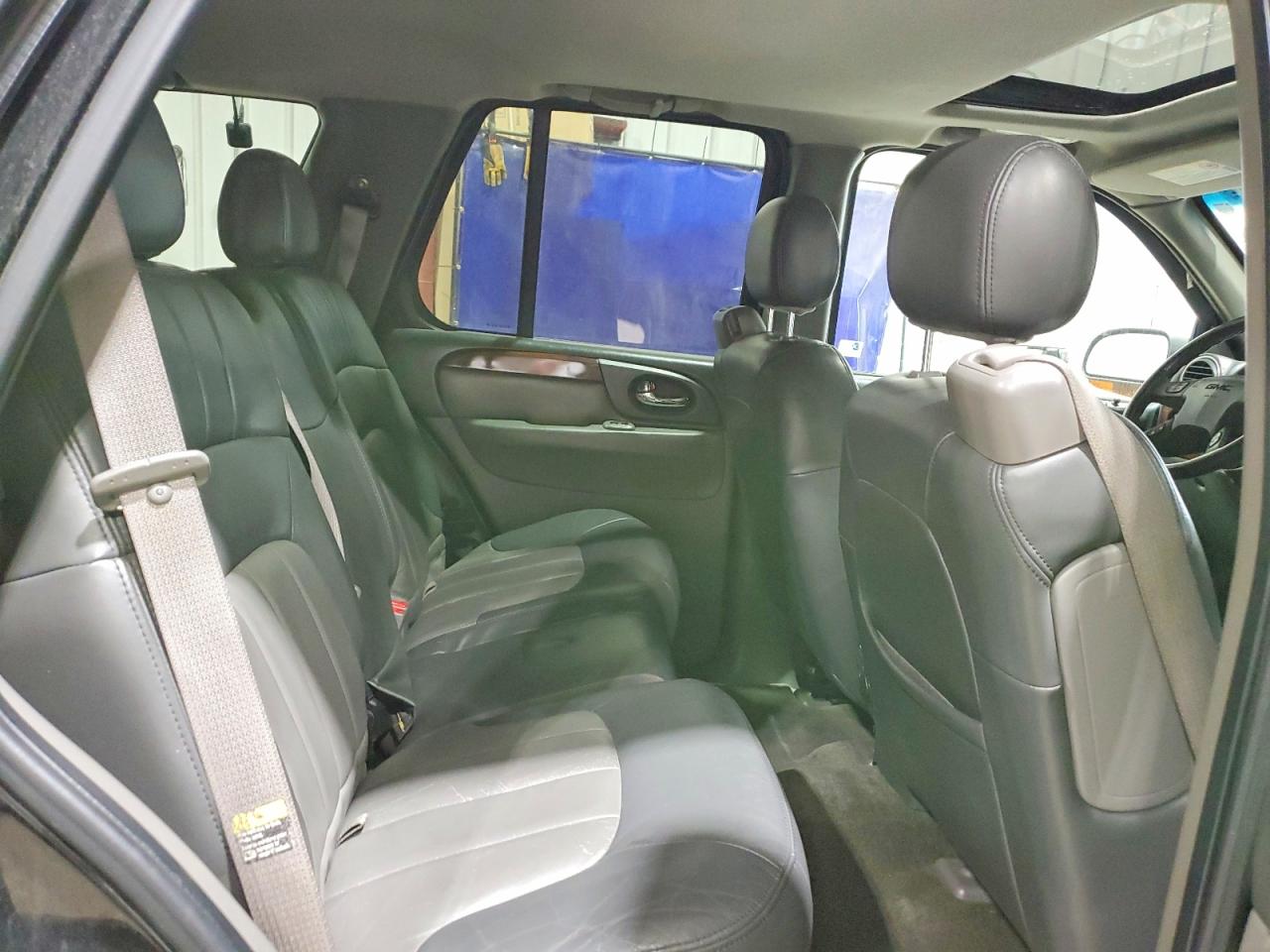 2003 GMC ENVOY photo 21