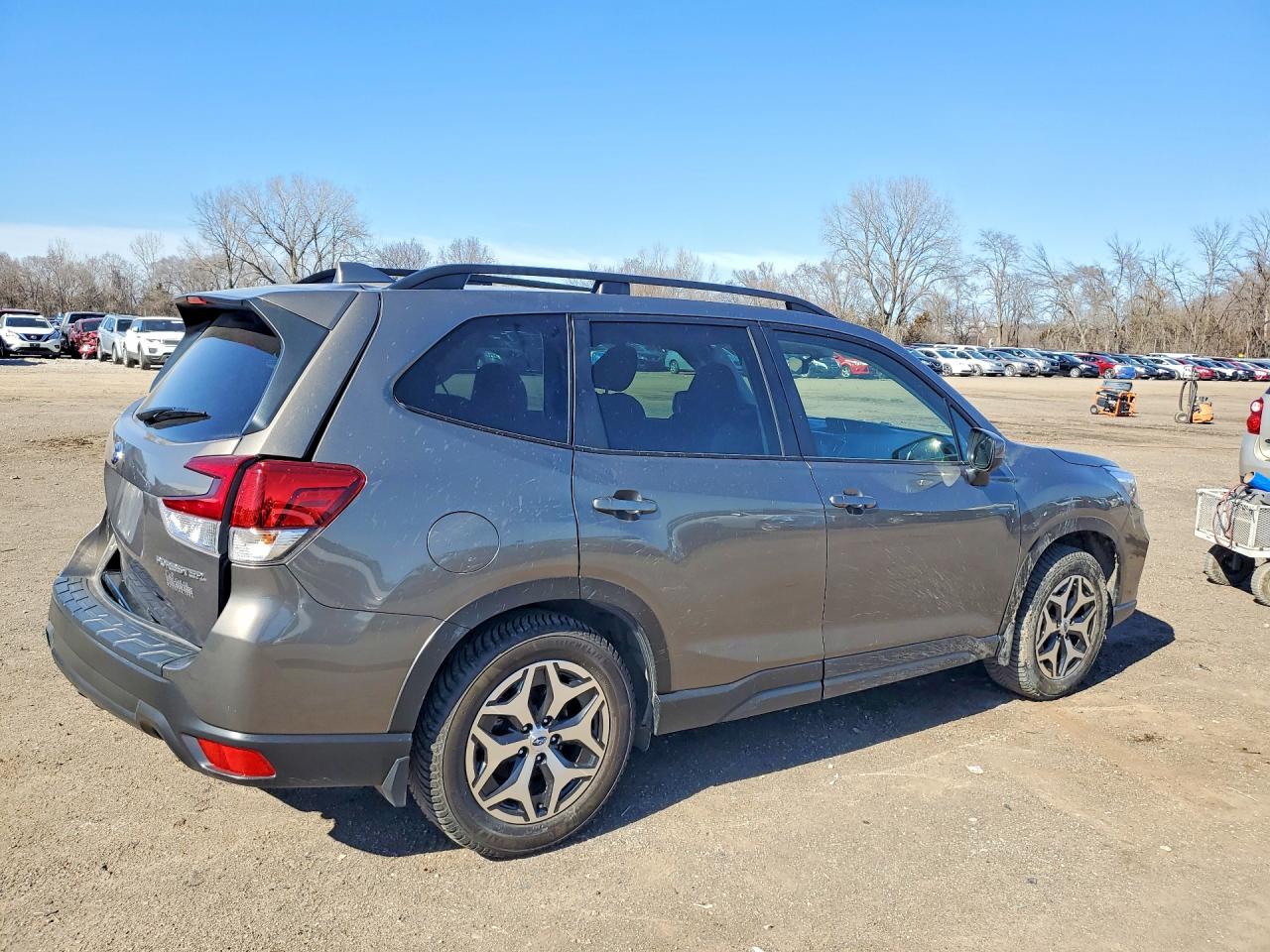 2021 SUBARU FORESTER PREMIUM photo 5