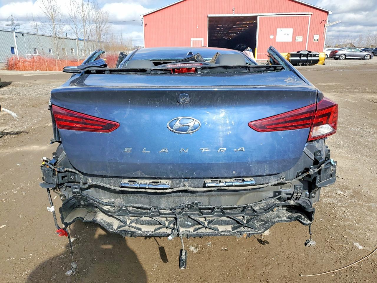 2019 HYUNDAI ELANTRA SE photo 11