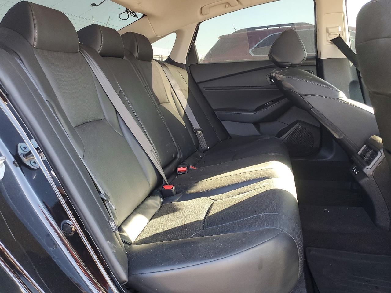 2024 HONDA ACCORD TOURING HYBRID photo 19