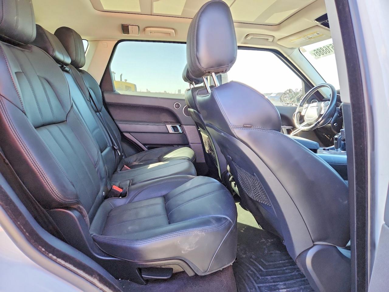 2014 LAND ROVER RANGE ROVER SPORT HSE photo 31