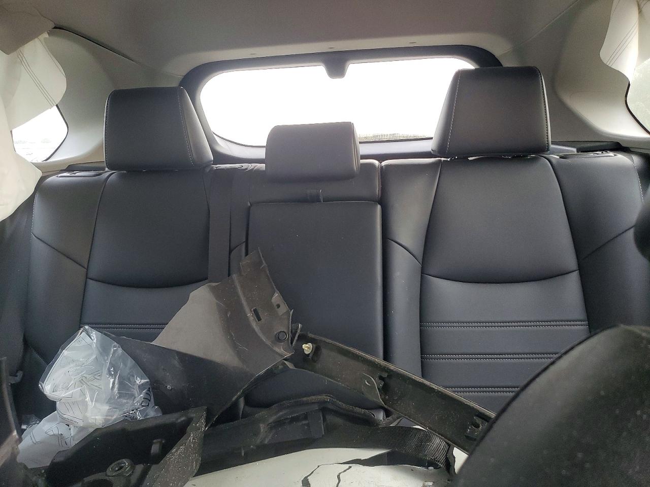 2019 TOYOTA RAV4 LIMITED photo 19