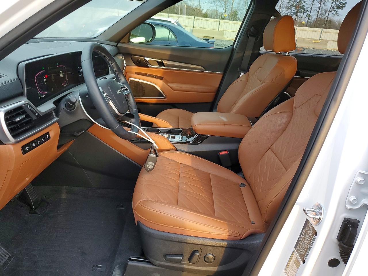 2025 KIA TELLURIDE EX X-LINE photo 13