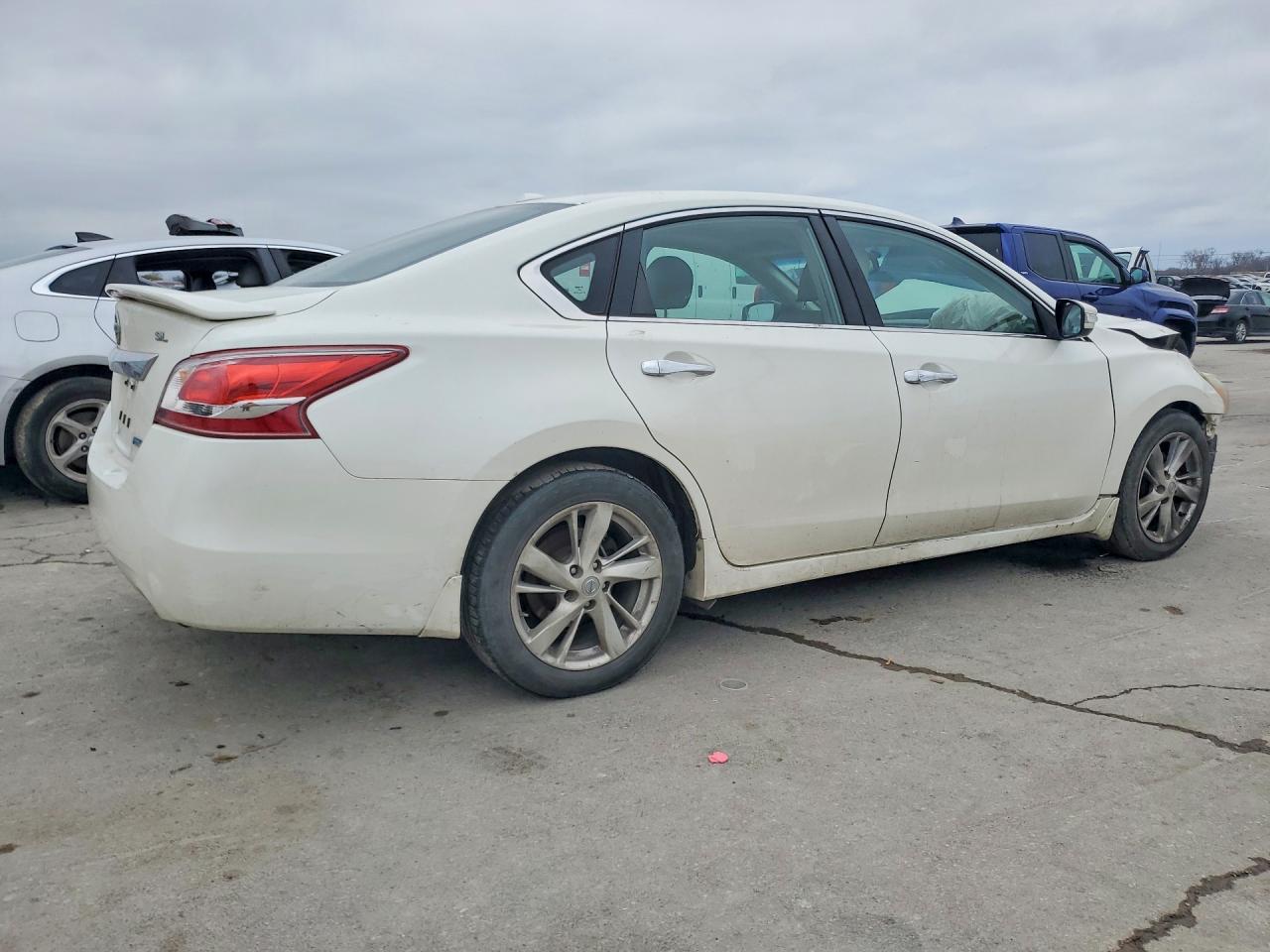 2013 NISSAN ALTIMA 2.5 photo 3