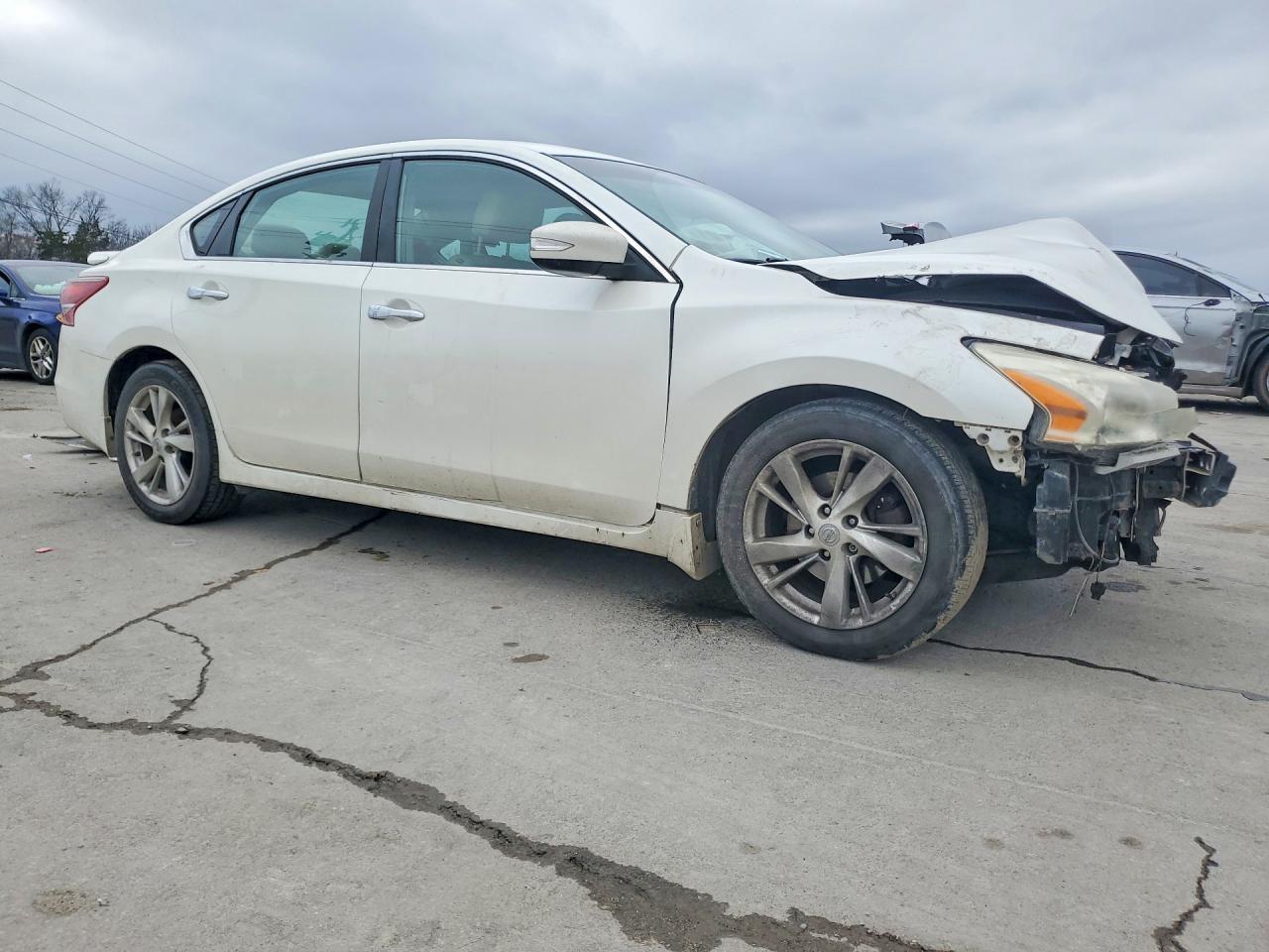 2013 NISSAN ALTIMA 2.5 photo 4