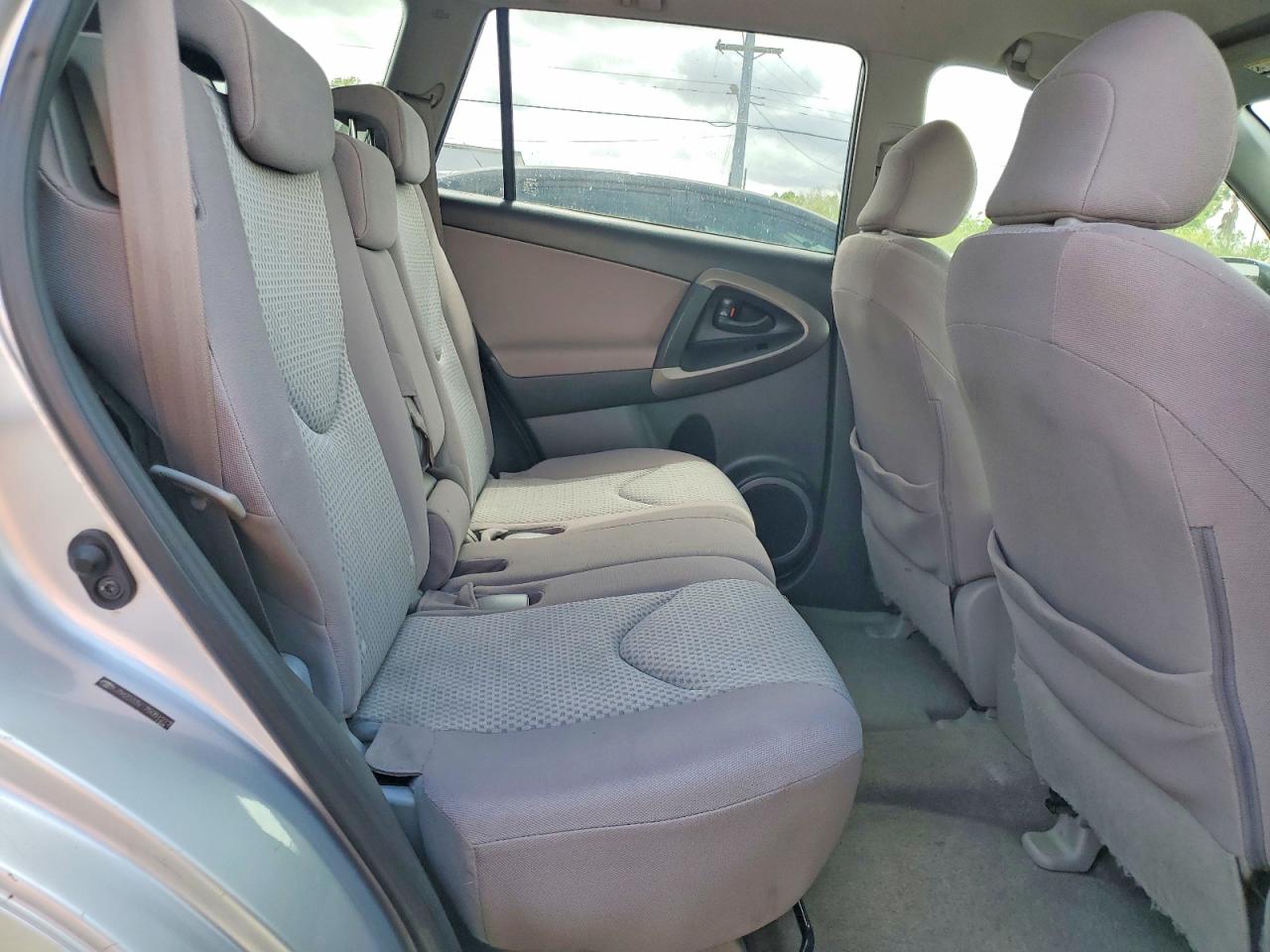 2007 TOYOTA RAV4 BASE photo 21