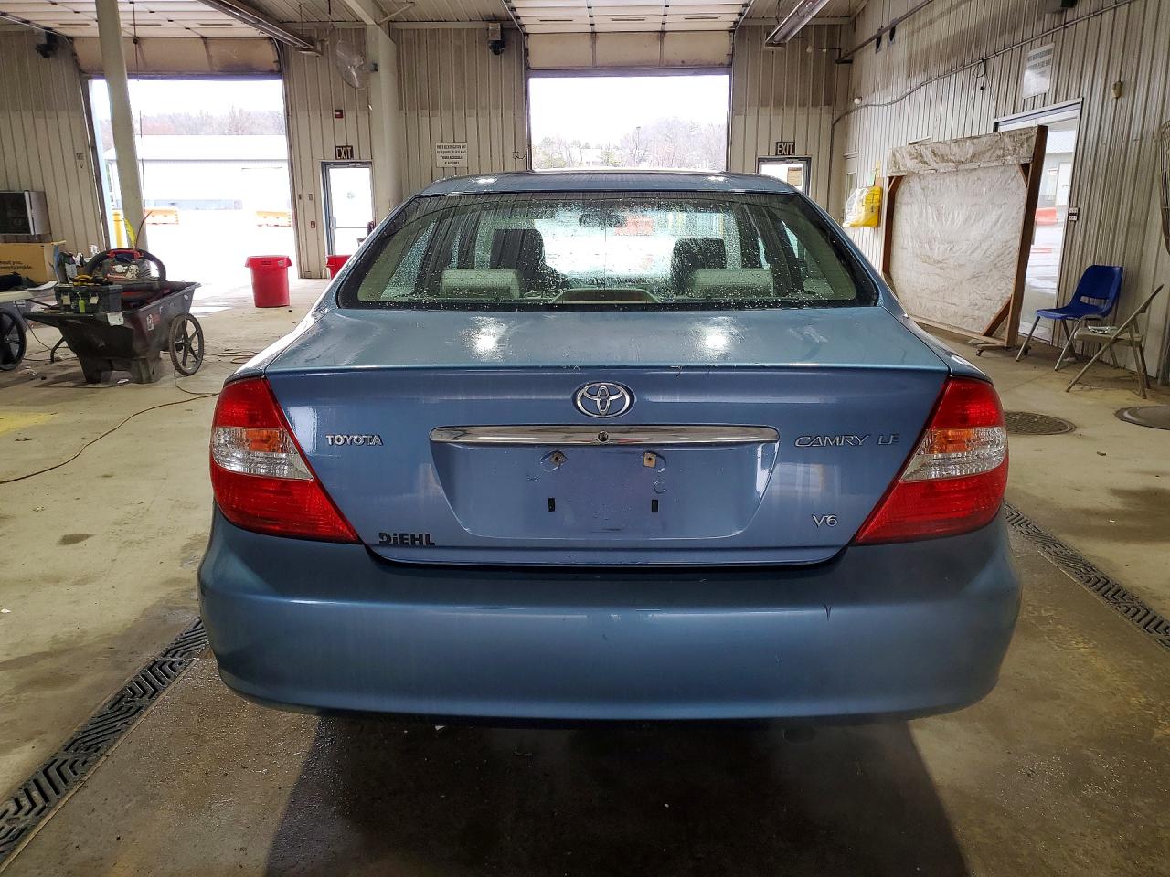 2003 TOYOTA CAMRY LE V6 photo 6