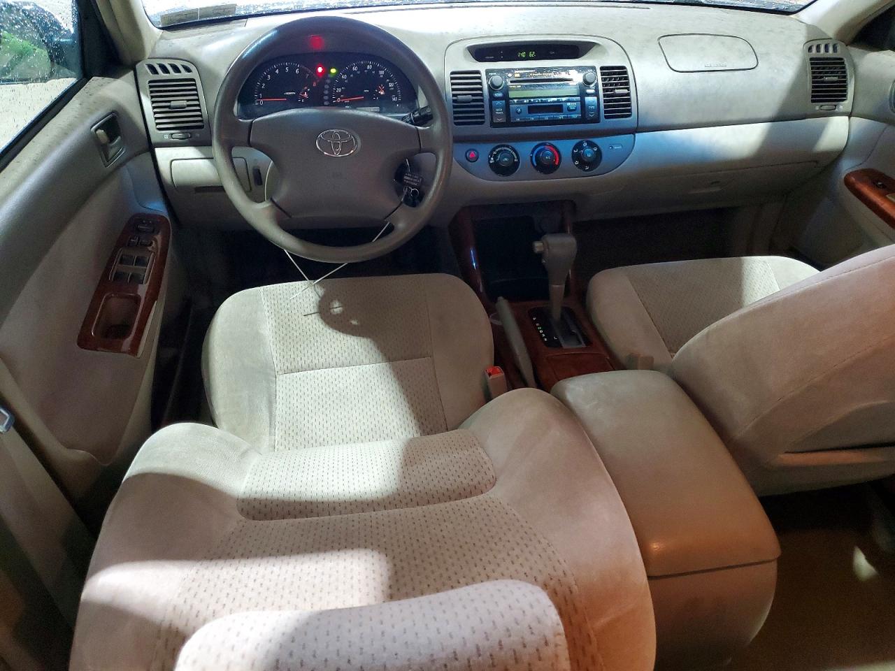 2003 TOYOTA CAMRY LE V6 photo 8
