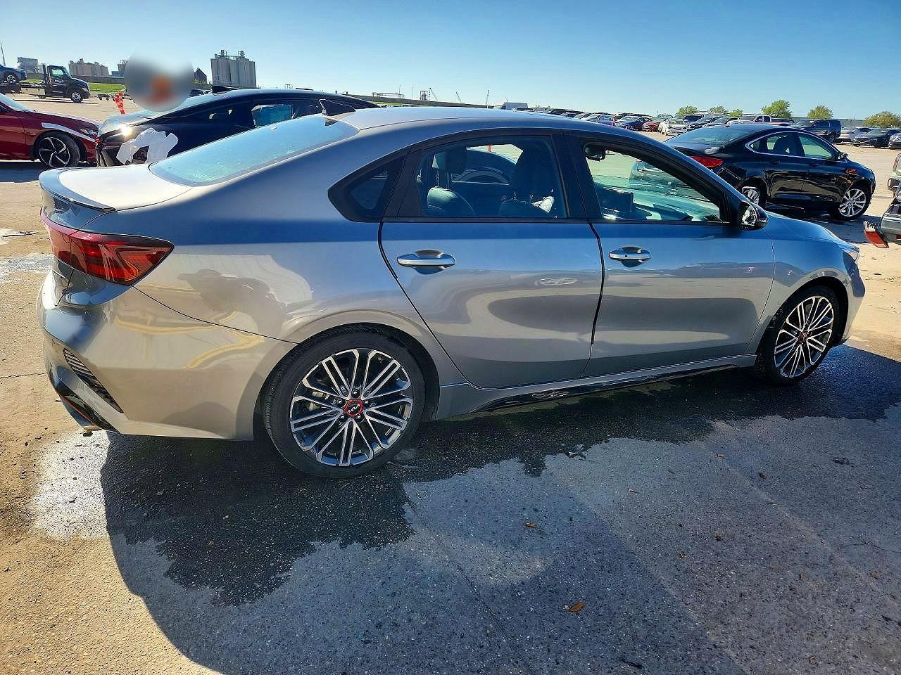 2024 KIA FORTE GT photo 5