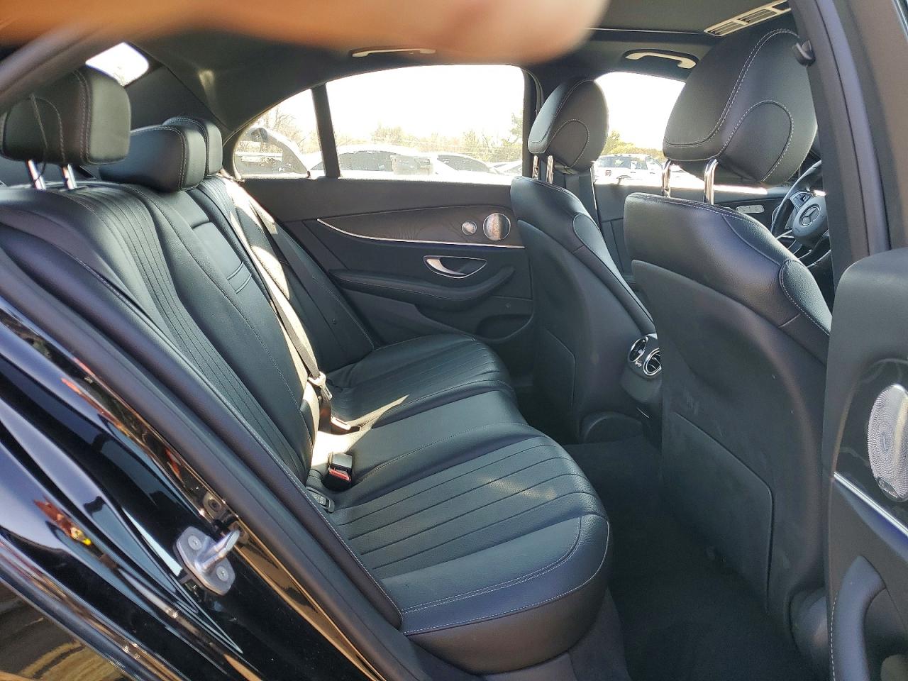 2017 MERCEDES-BENZ E 300 4MATIC photo 10