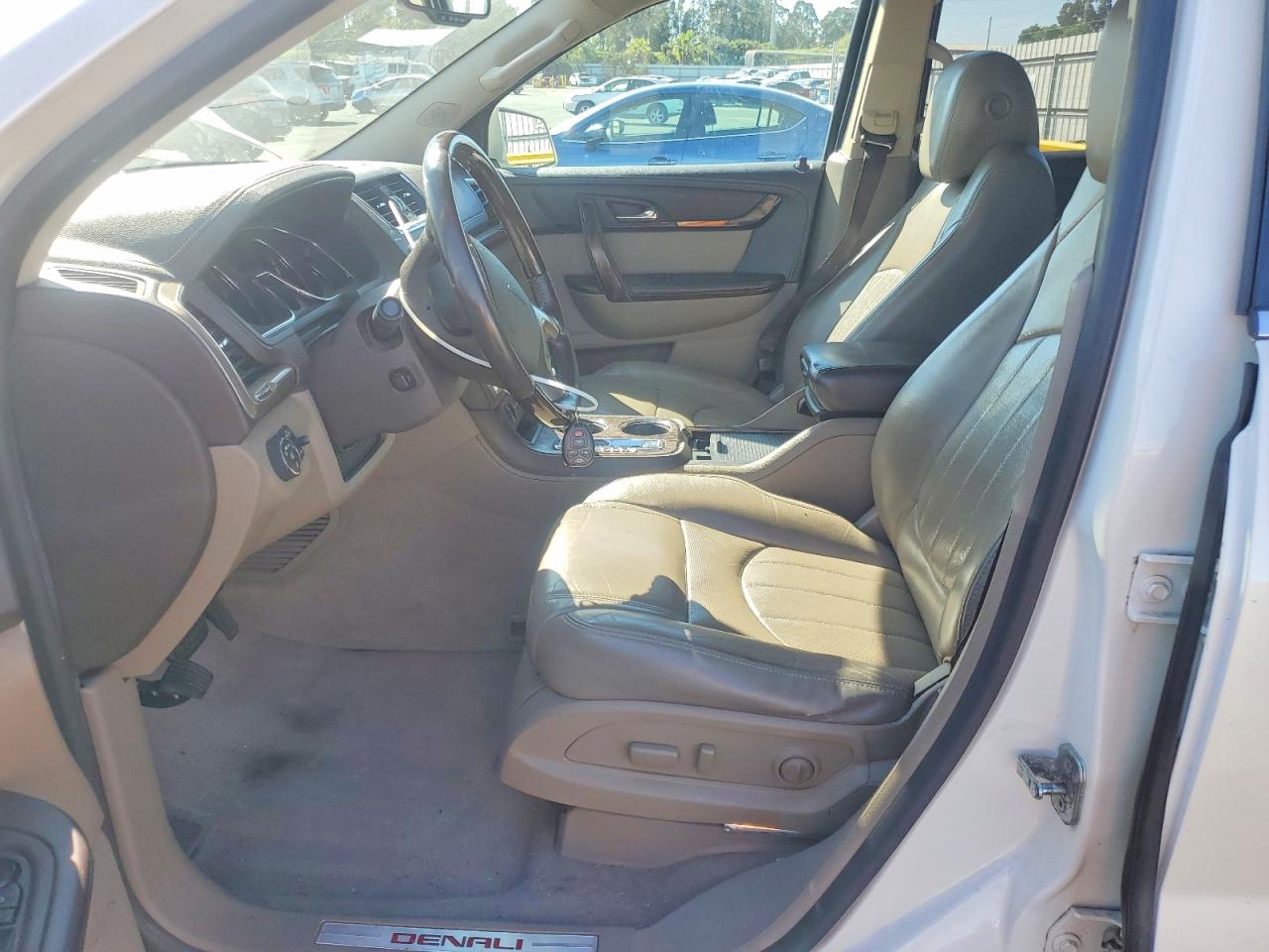 2014 GMC ACADIA DENALI photo 13