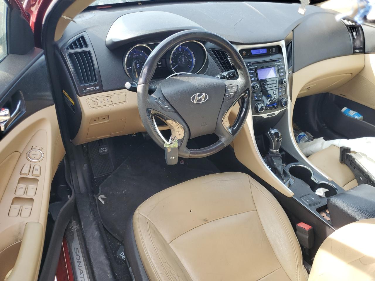 2012 HYUNDAI SONATA SE photo 8