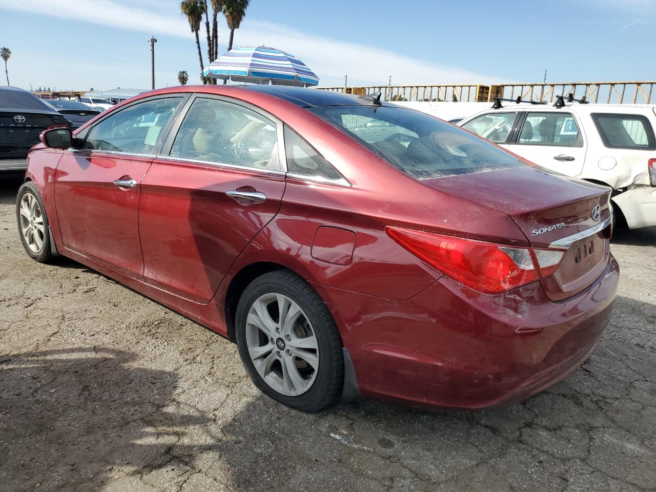 2012 HYUNDAI SONATA SE photo 2