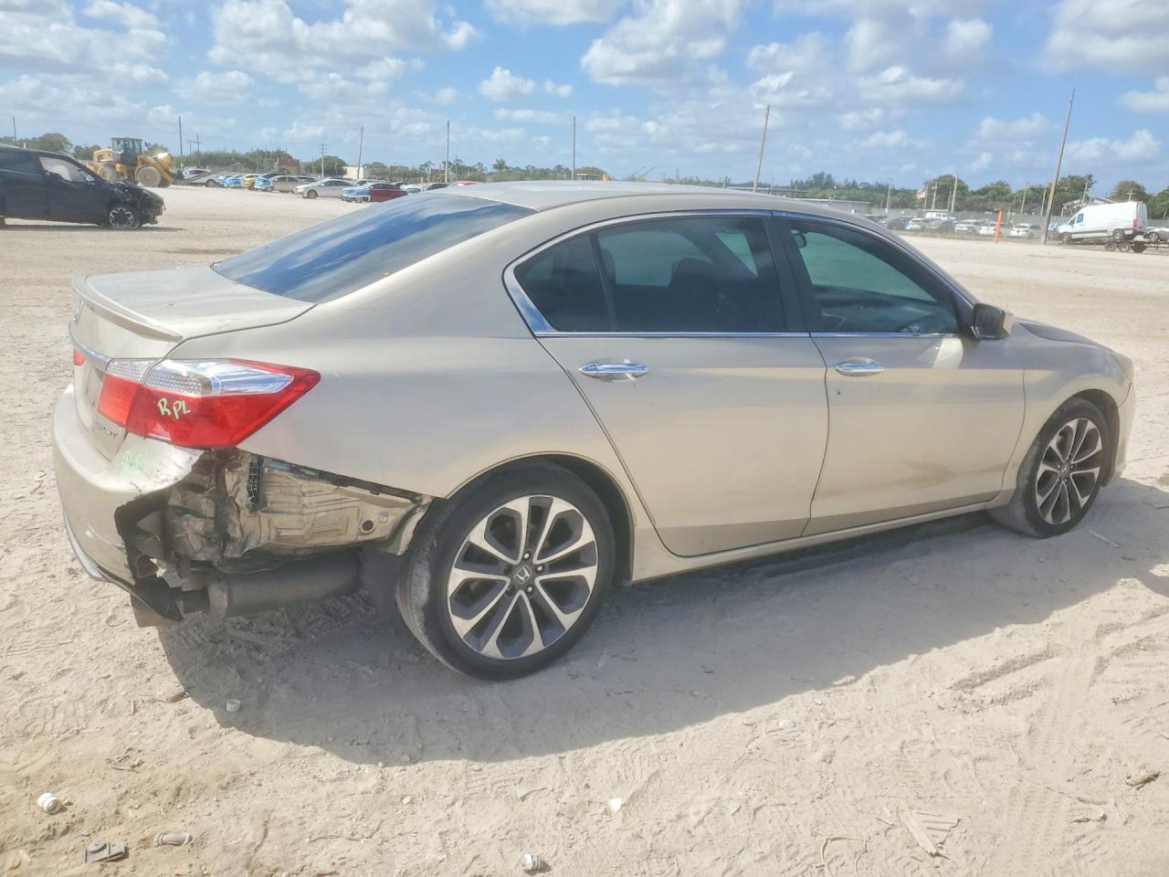 2015 HONDA ACCORD SPORT photo 3