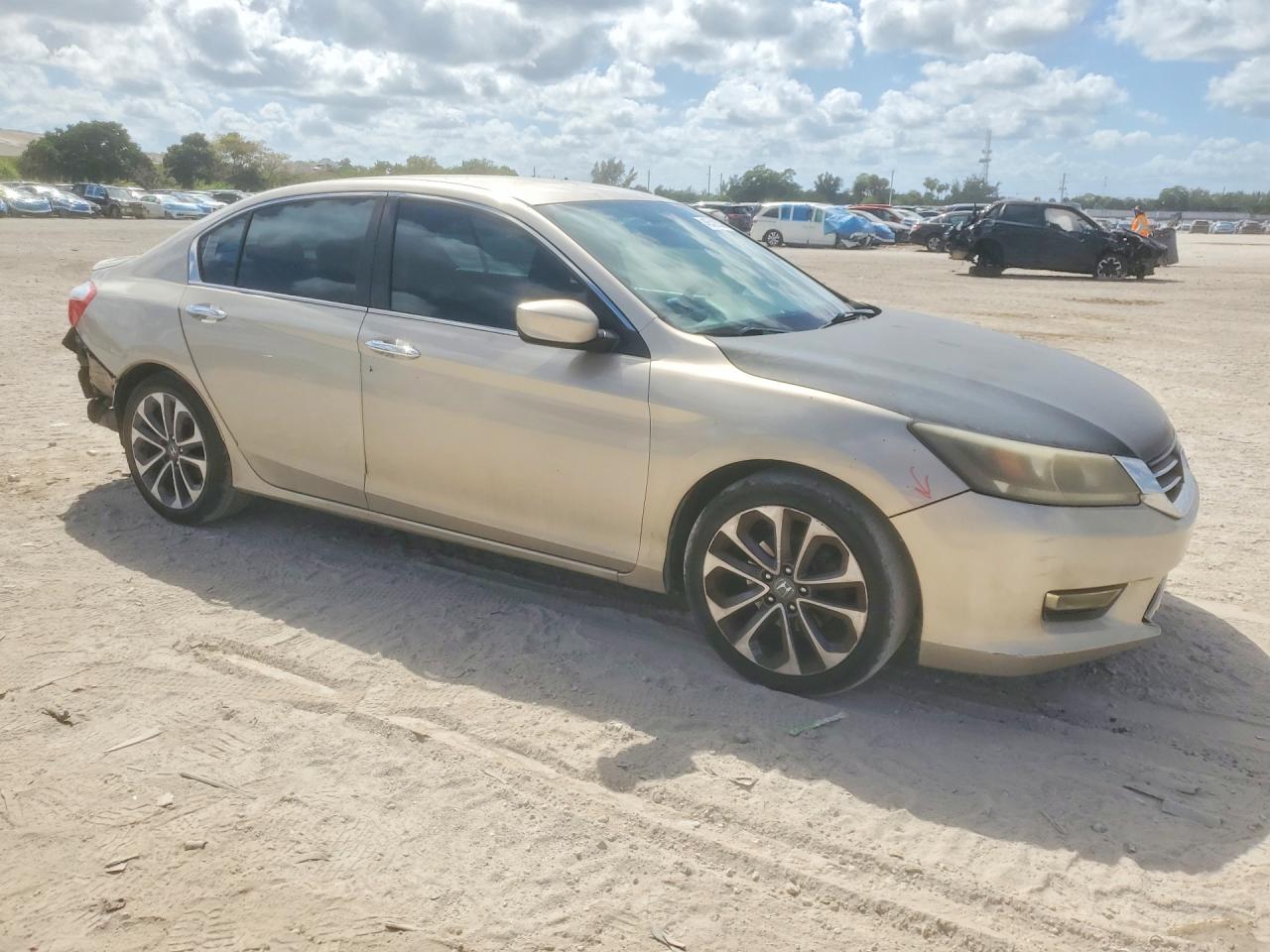 2015 HONDA ACCORD SPORT photo 4