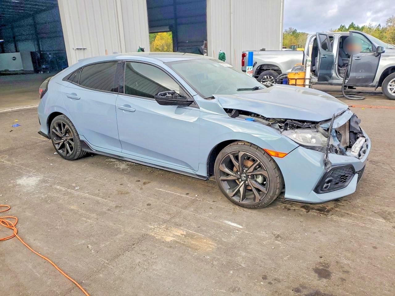 2017 HONDA CIVIC SPORT photo 4