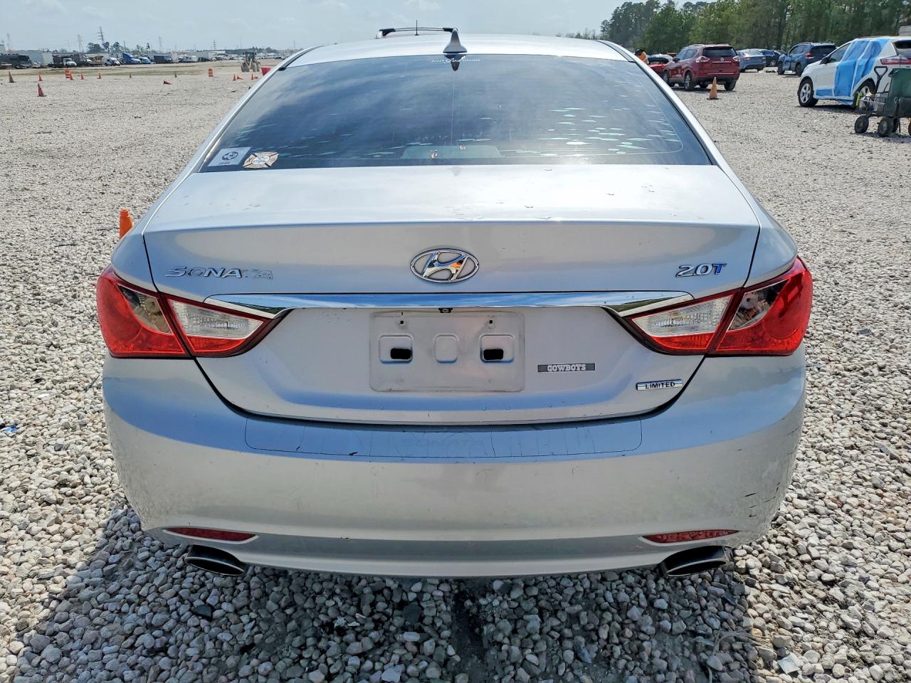 2011 HYUNDAI SONATA LIMITED 2.0T photo 11