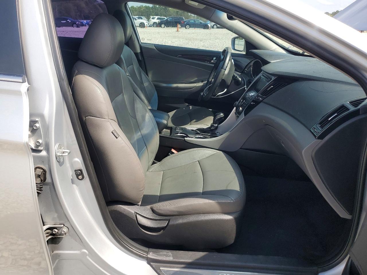 2011 HYUNDAI SONATA LIMITED 2.0T photo 13
