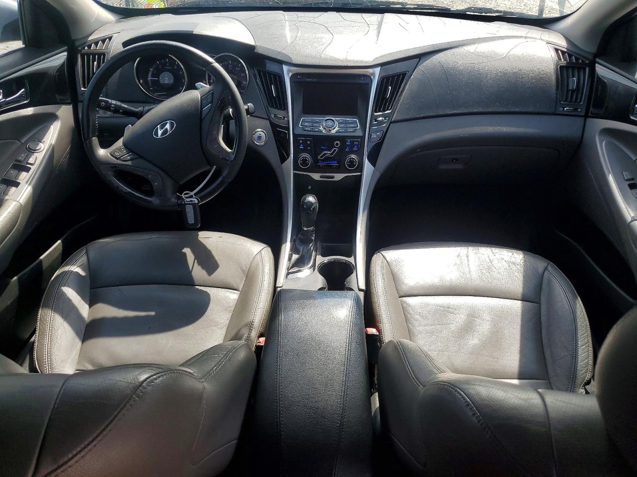 2011 HYUNDAI SONATA LIMITED 2.0T photo 15