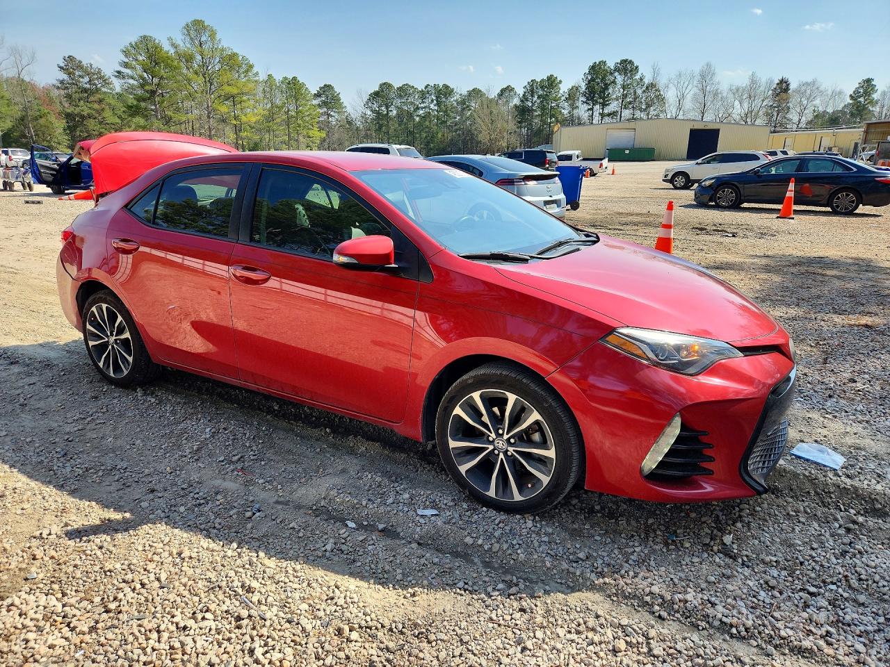 2017 TOYOTA COROLLA SE photo 4