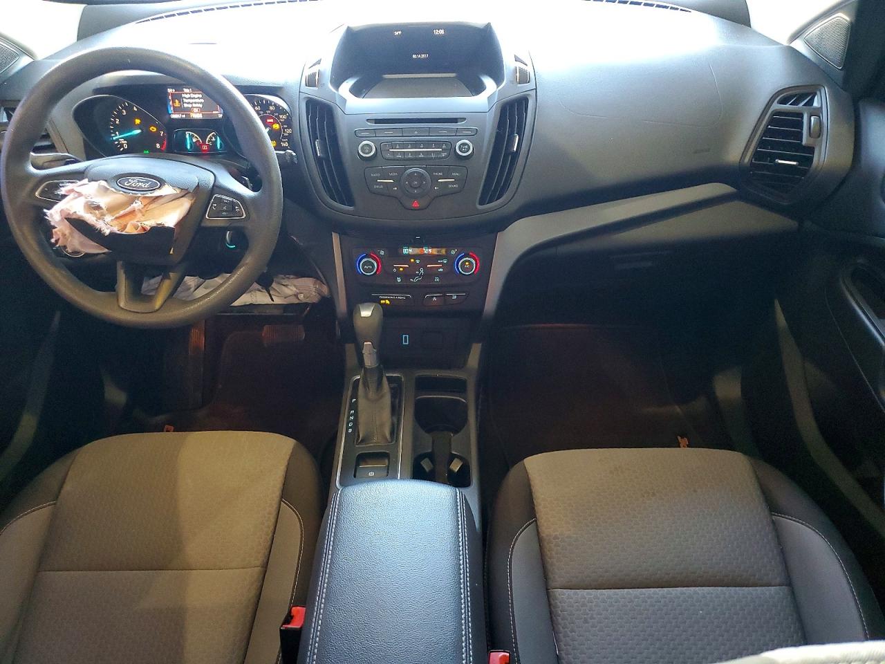2017 FORD ESCAPE SE photo 15
