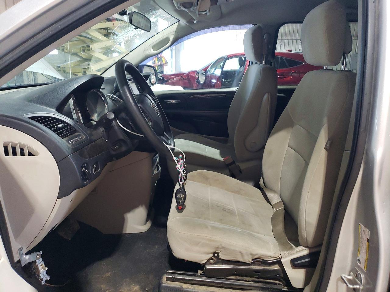 2011 DODGE GRAND CARAVAN MAINSTREET photo 19
