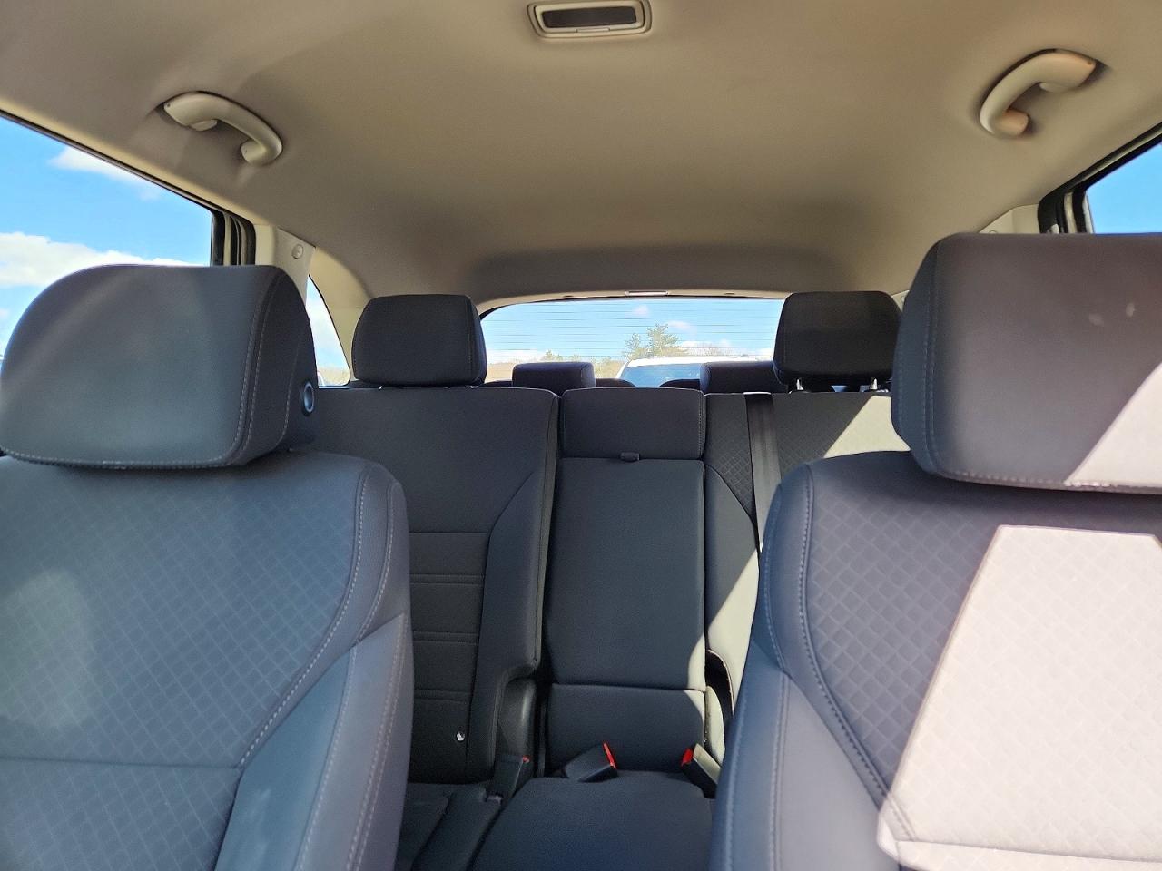 2017 KIA SORENTO LX V6 photo 19