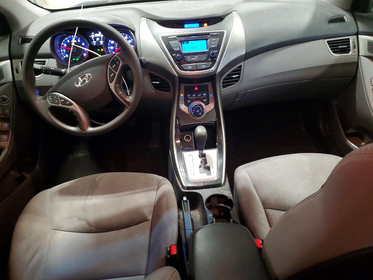 2013 HYUNDAI ELANTRA GLS photo 15