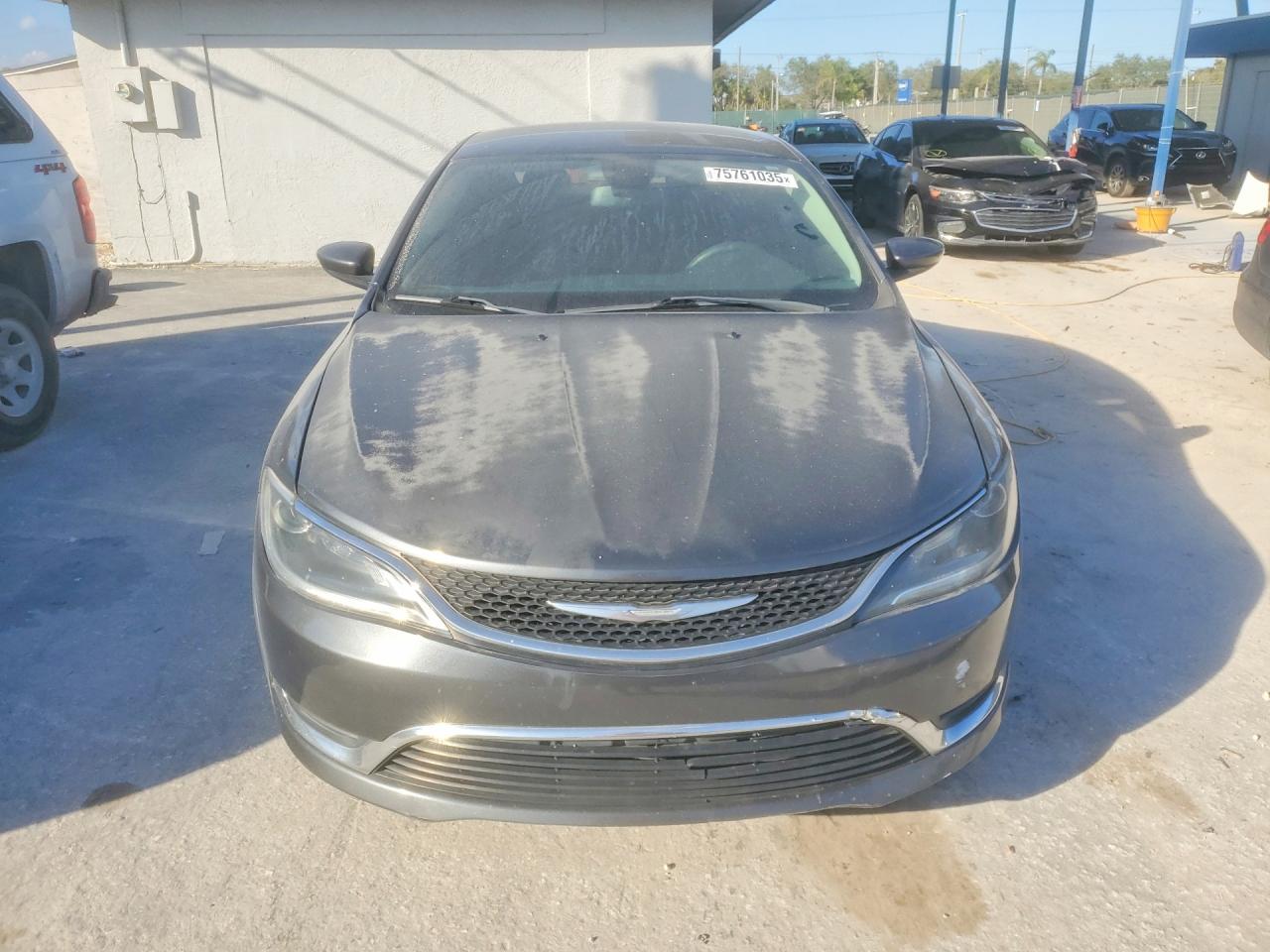 2016 CHRYSLER 200 LIMITED photo 5