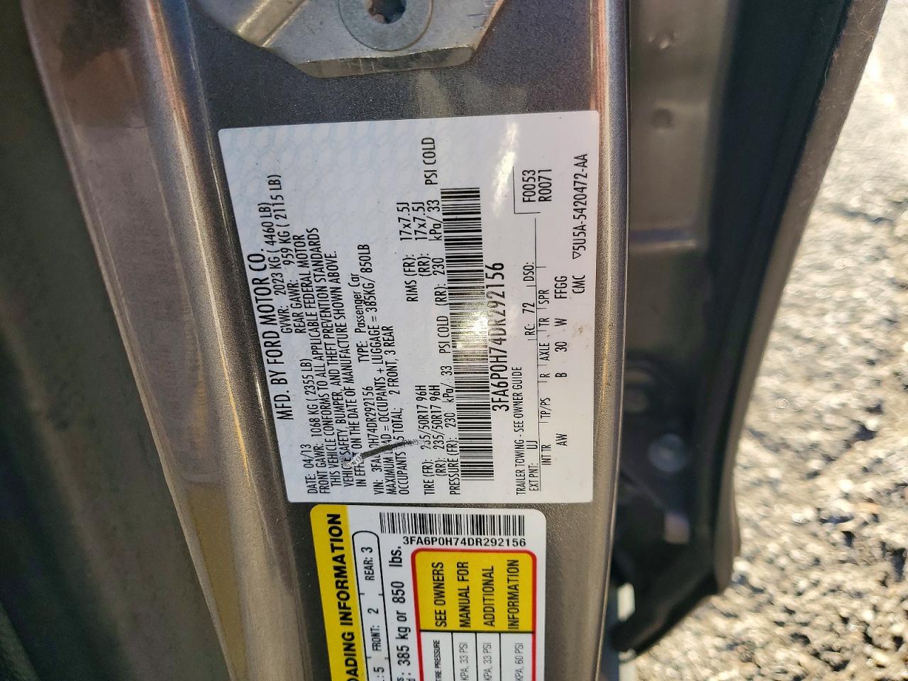 2013 FORD FUSION SE photo 12
