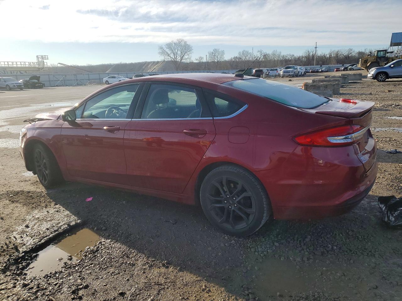 2018 FORD FUSION photo 2