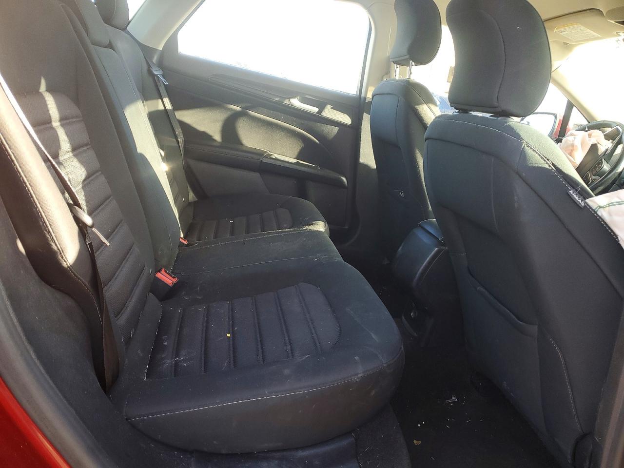 2018 FORD FUSION photo 10
