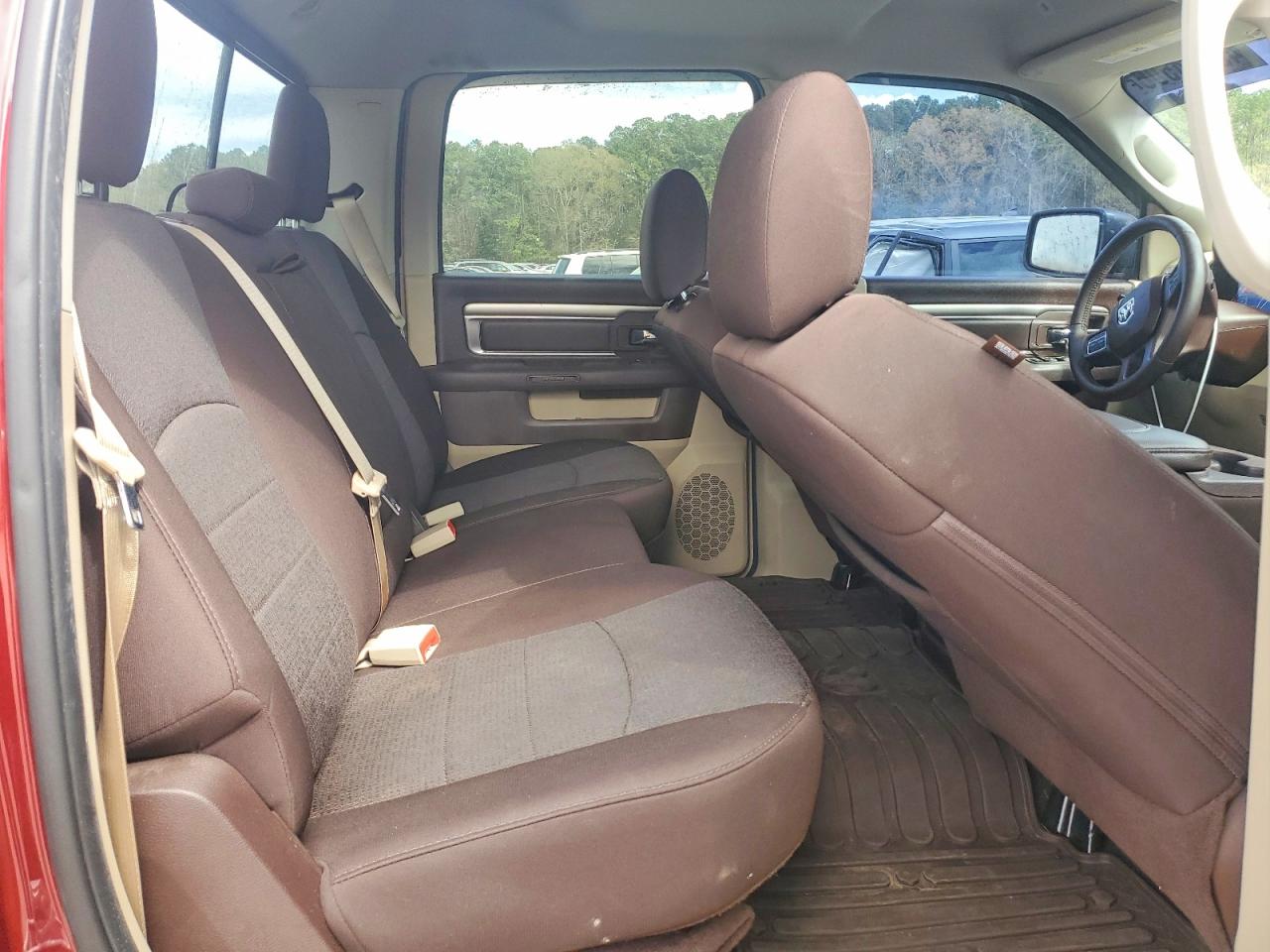 2018 RAM 1500 SLT photo 19