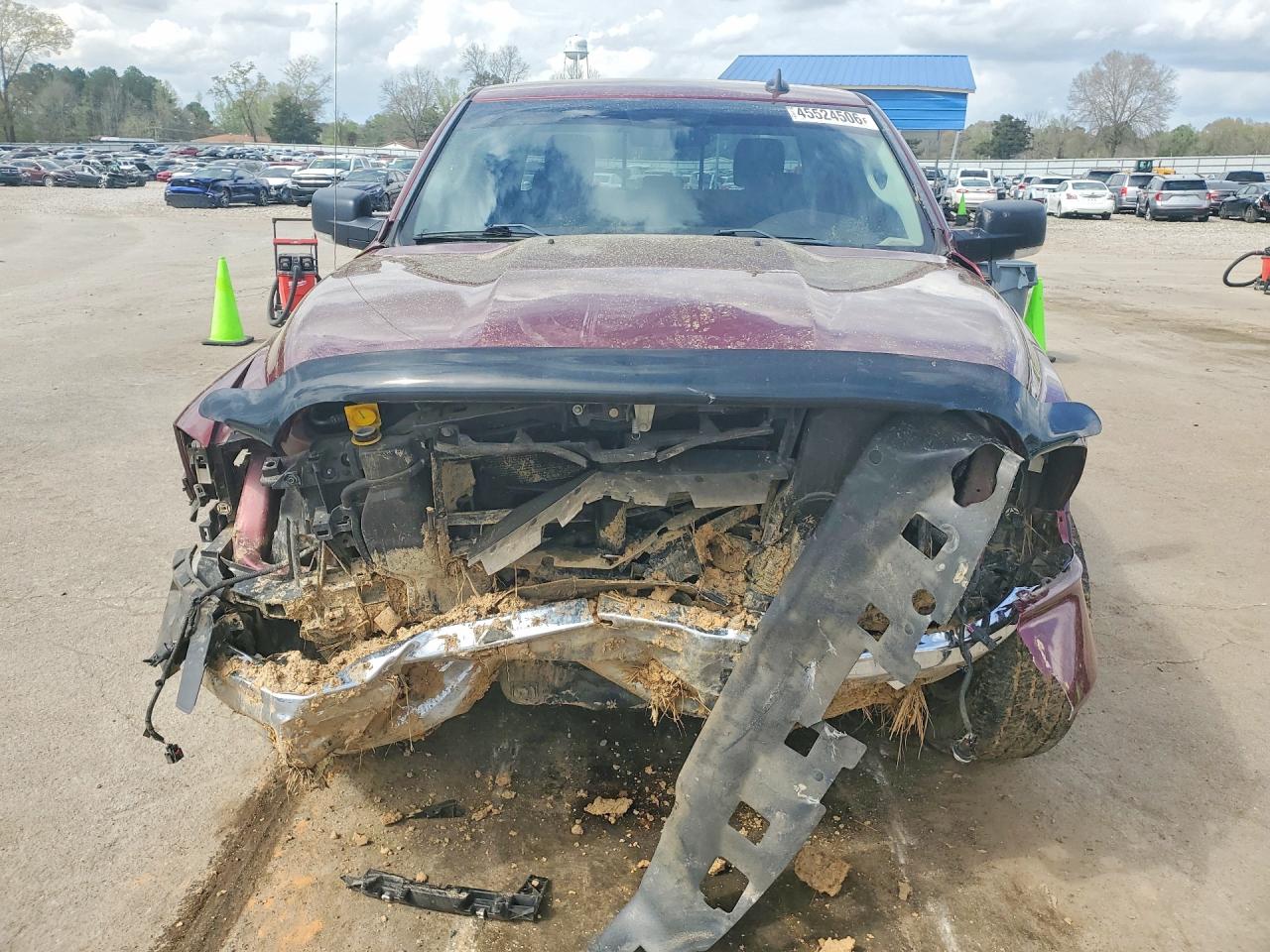 2018 RAM 1500 SLT photo 9