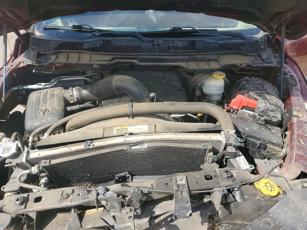 2018 RAM 1500 SLT photo 21
