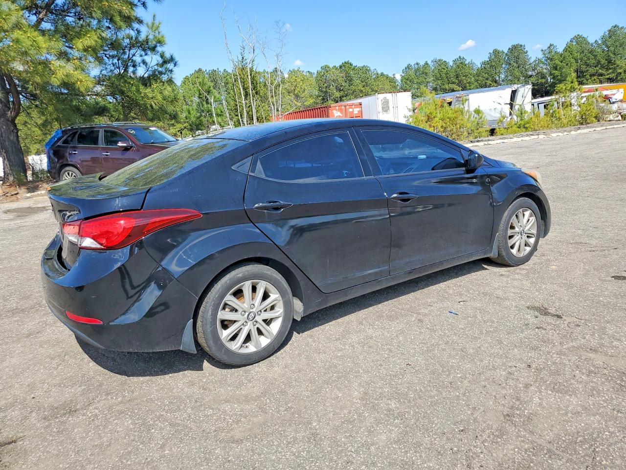 2015 HYUNDAI ELANTRA SE photo 5