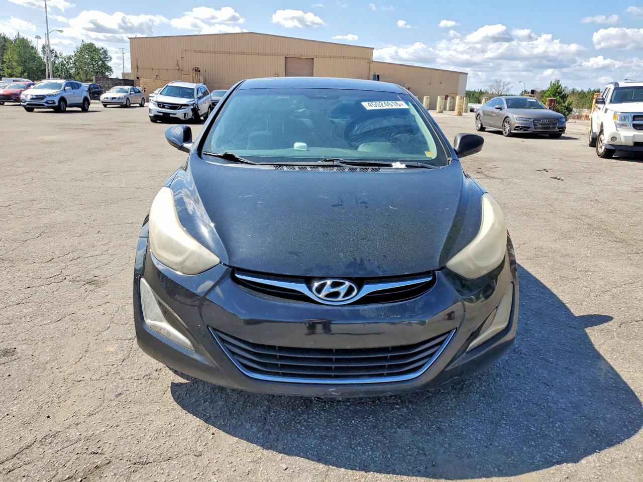 2015 HYUNDAI ELANTRA SE photo 9