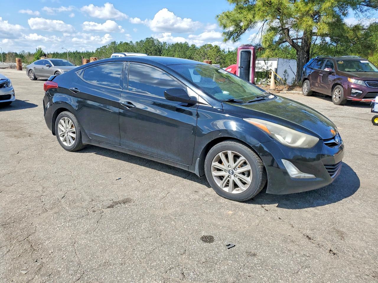 2015 HYUNDAI ELANTRA SE photo 7