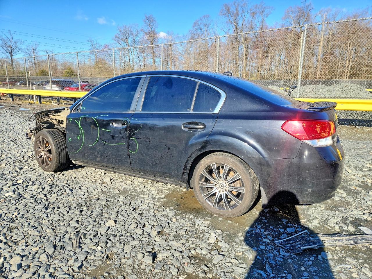 2011 SUBARU LEGACY 3.6R LIMITED photo 2