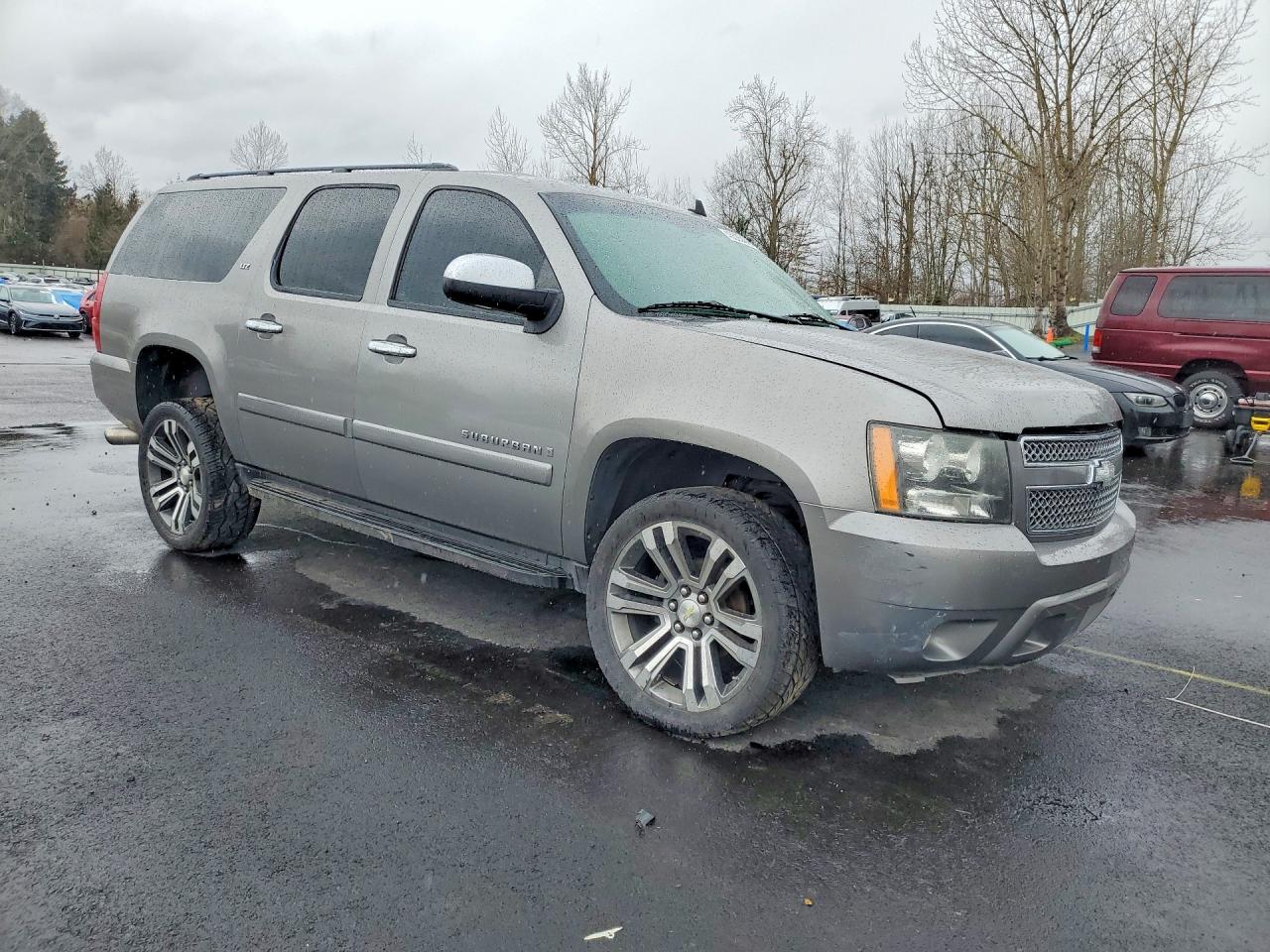2008 CHEVROLET SUBURBAN C1500 LS photo 4