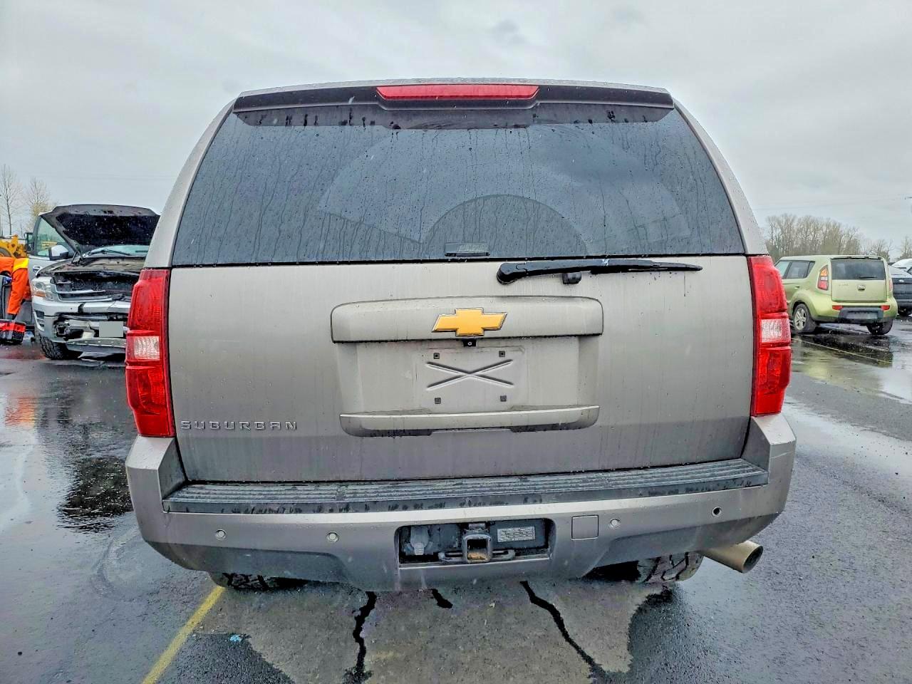 2008 CHEVROLET SUBURBAN C1500 LS photo 6