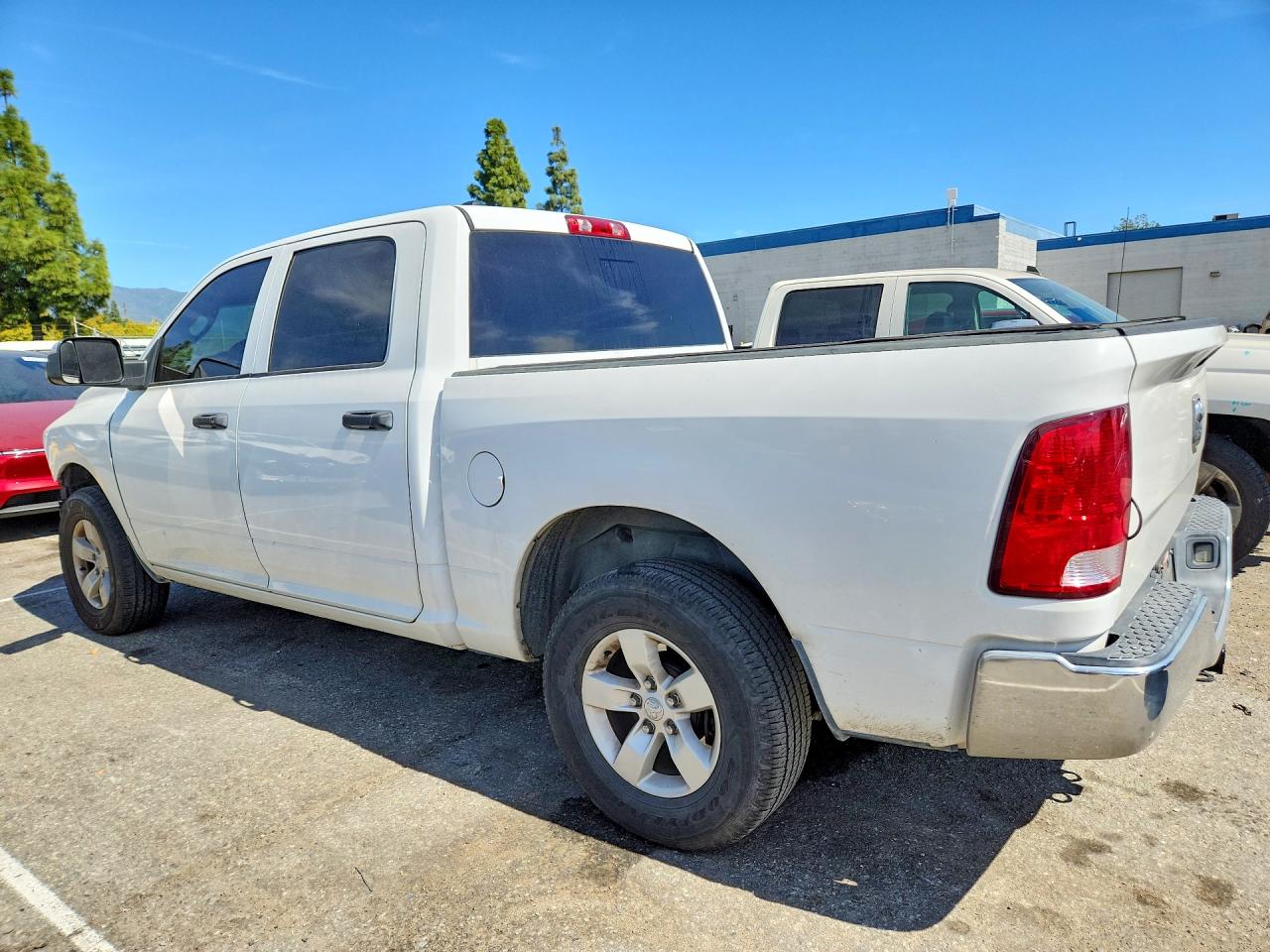 2018 RAM 1500 ST photo 2
