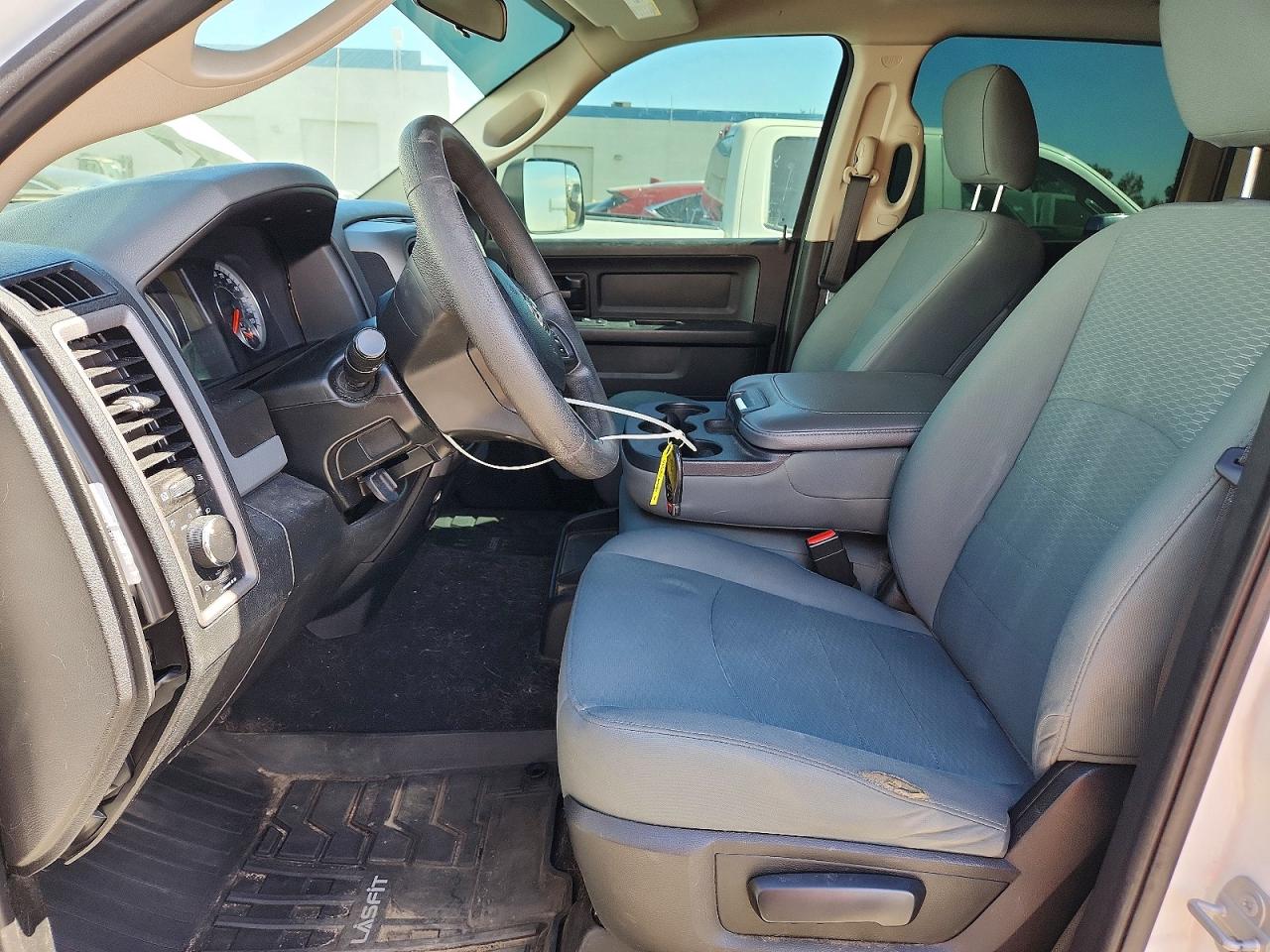 2018 RAM 1500 ST photo 7