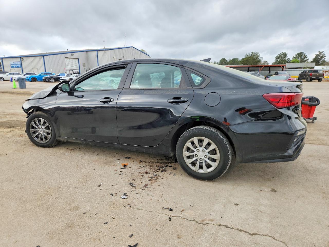 2021 KIA FORTE FE photo 3