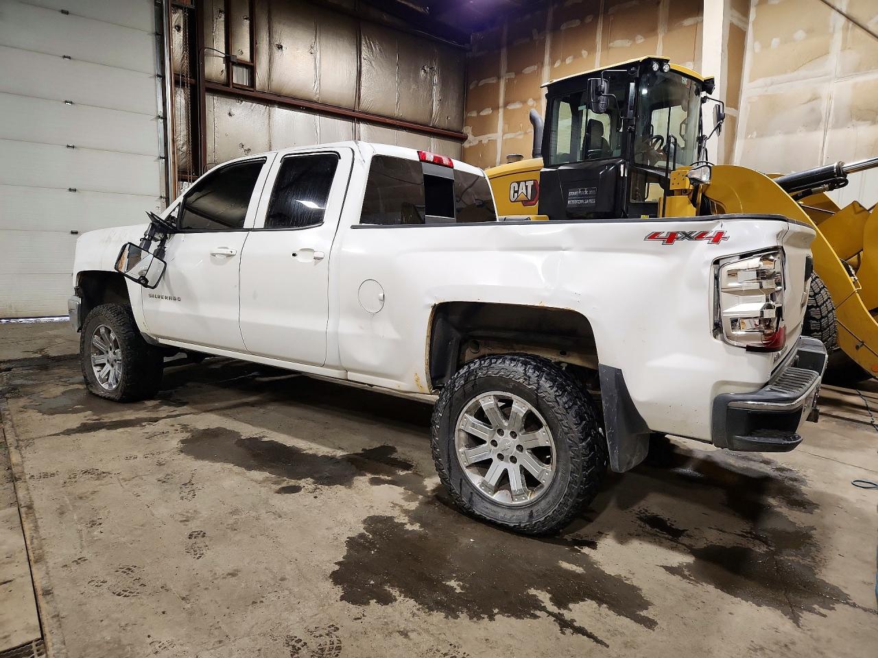 2014 CHEVROLET SILVERADO K1500 LTZ photo 3