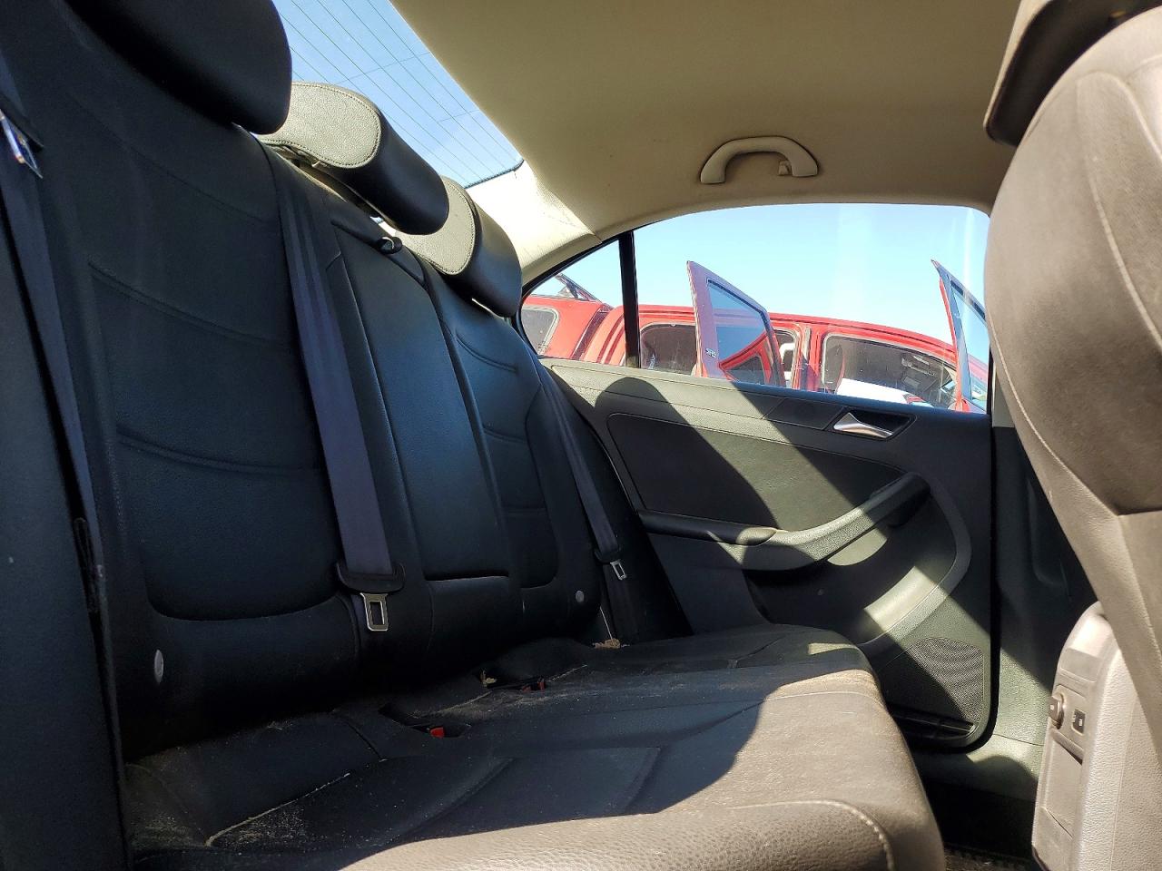 2012 VOLKSWAGEN JETTA SE photo 10